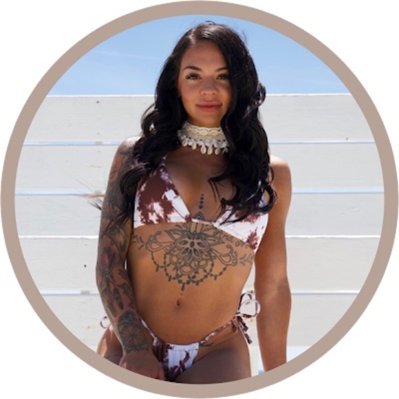 Meet your Posher, Erica - Picture 1 of 1